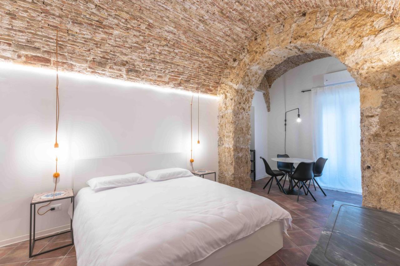 Calderai 82 Suites 1 E 2 Palermo Exterior foto